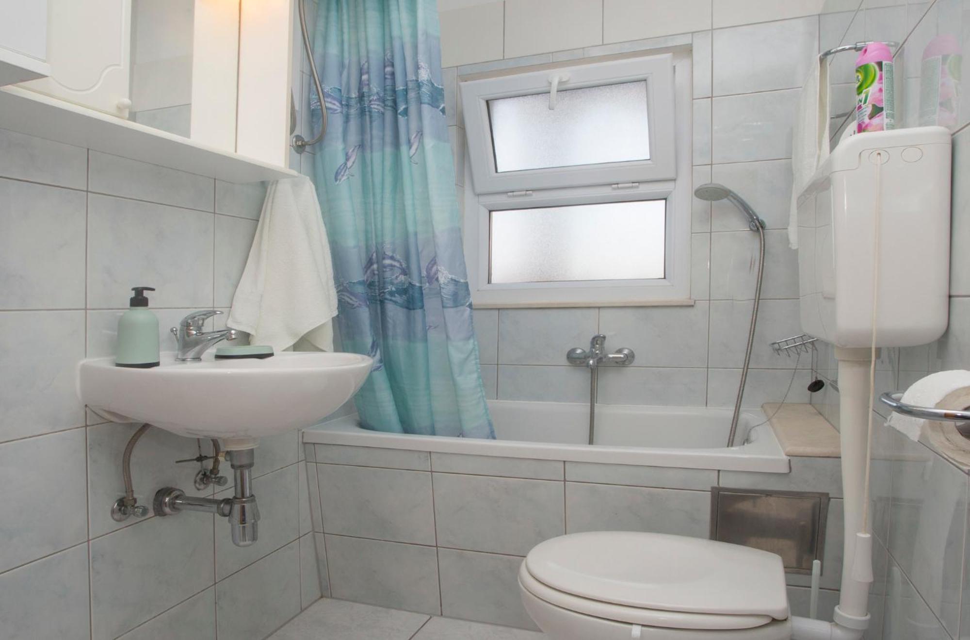 Apartments Lucija Razanj Ruang foto